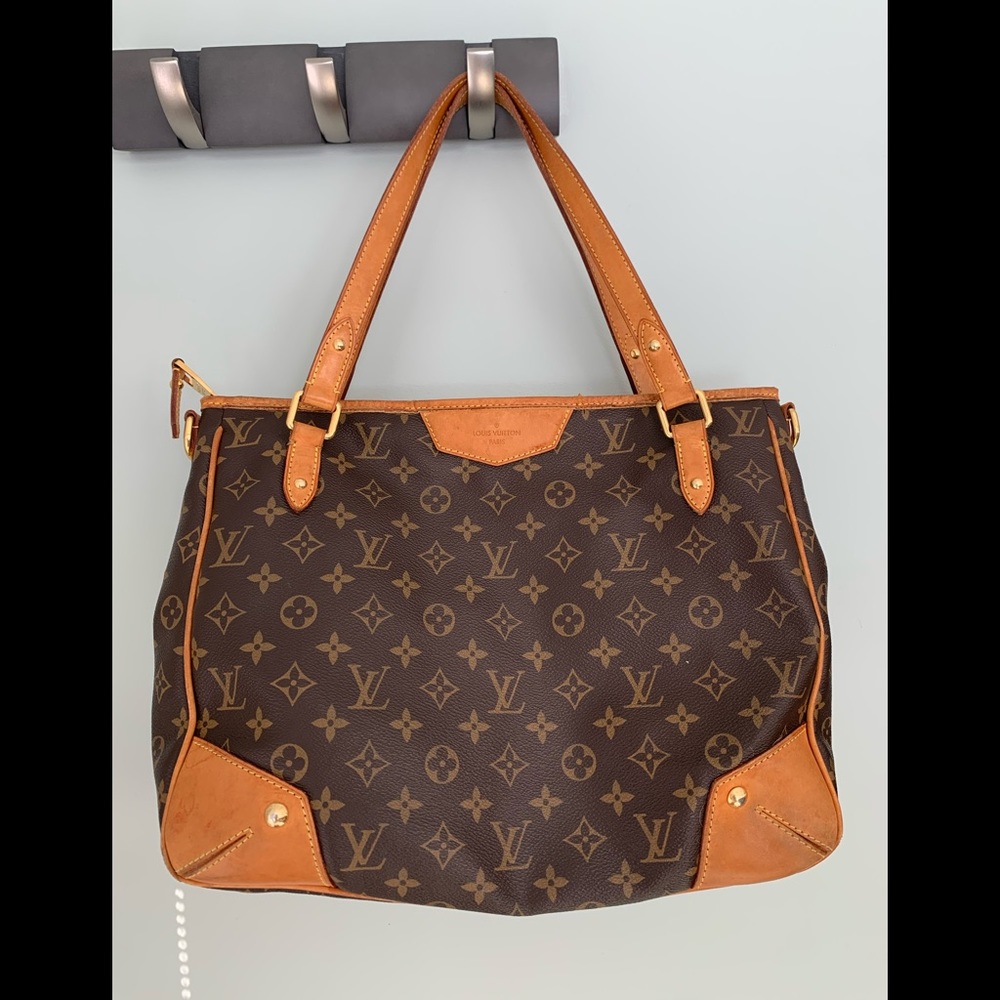 Authentic LOUIS VUITTON Estrela MM Handbag
